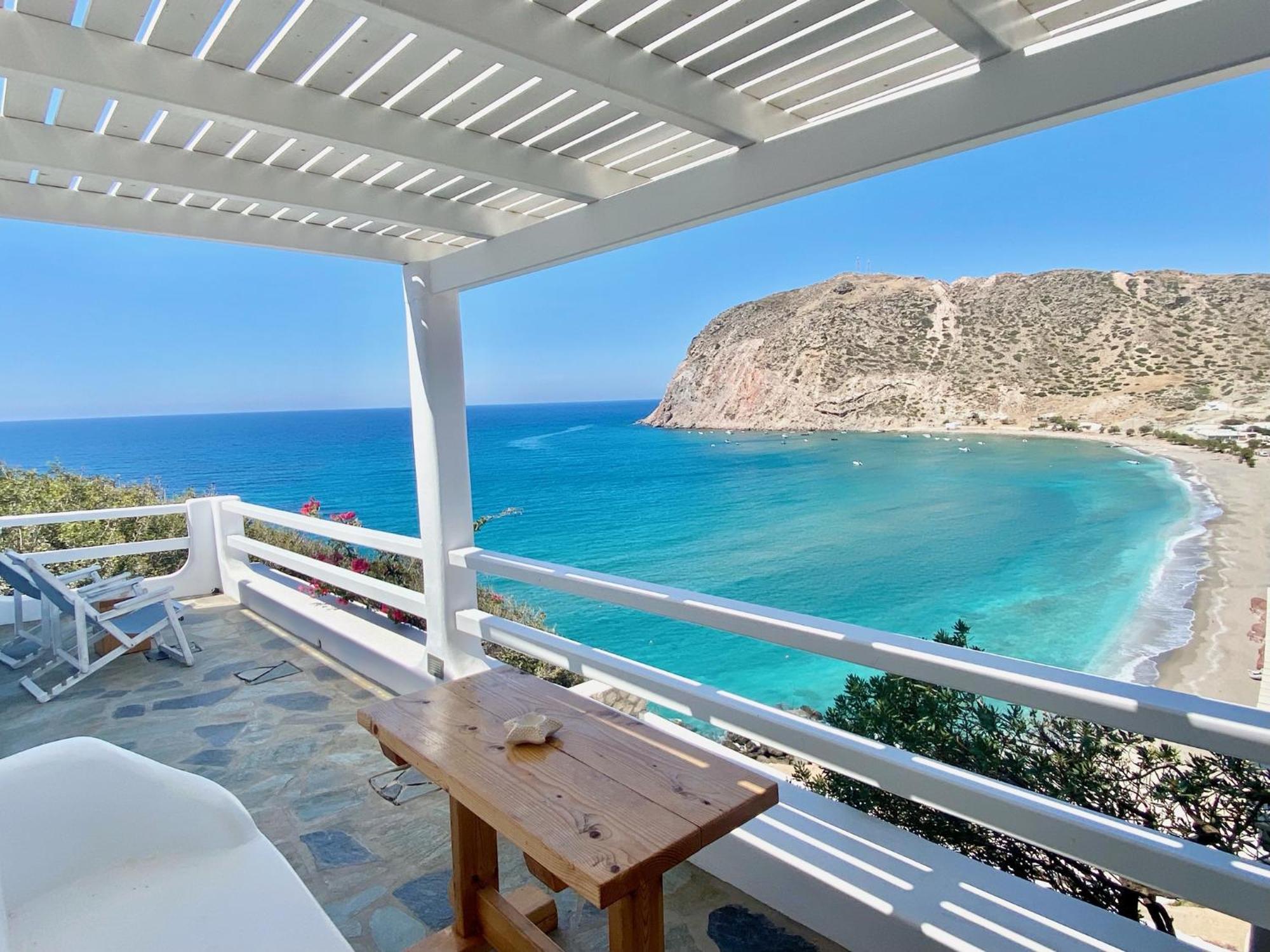 Agia Kyriaki * Agia Kiriaki Beach (Milos)